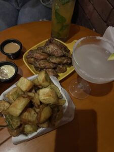 Bados / Batidos•restobar — foto