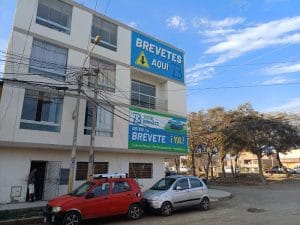 Centro Médico Santo Tomás Sede Chiclayo – Examen Médico – Brevete — foto