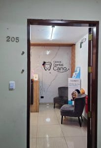 Clínica Dental Cano – Dentista en Miraflores | Alineadores Invisibles — foto