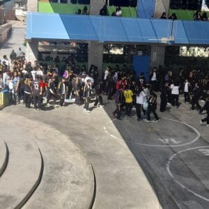 Colegio Victor Manuel Maurtua — foto