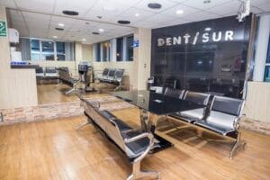 Dentisur clinica dental — foto