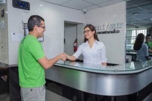 Dentisur clinica dental — foto
