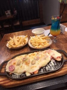 El Mesón — foto