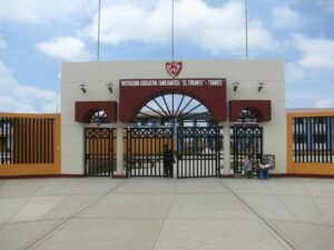 El Triunfo school — foto
