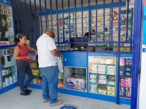 FARMACIA FAESFARMA — foto