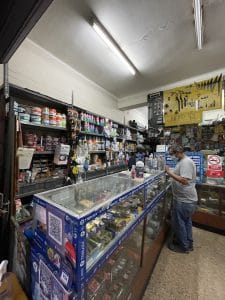 FERRETERÍA BRAYAN — foto