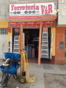 FERRETERIA V&R — foto