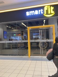 Gimnasio Smart Fit – Open Plaza Atocongo — foto