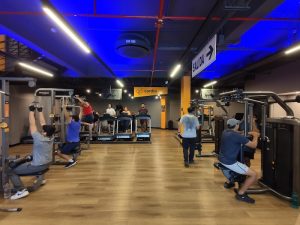 Gimnasio Smart Fit Óvalo Grau Trujillo — foto