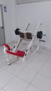 GYM ONLY FITNESS — foto