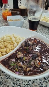 Las Ricas Conchas Negras de Maribel — foto