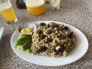 Las Ricas Conchas Negras de Maribel — foto
