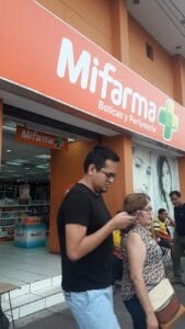 MiFarma Tacna San Martin 5 — foto