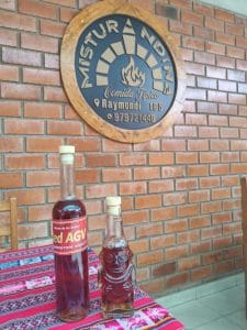 Mistura Andina «Cuyes crocantes, chicharrones, caja china» « — foto