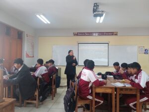 Santa Isabel National College of Huancayo — foto