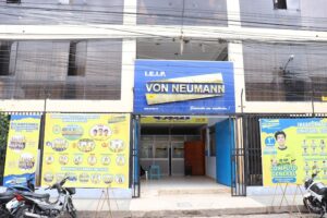 Von Neumann Local College Central — foto